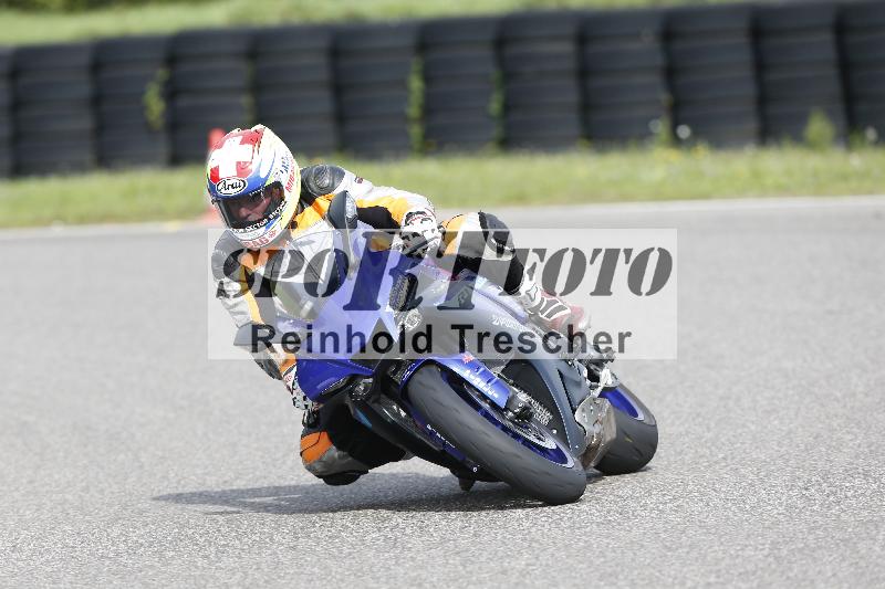 /53 16.09.2025 Track Day Domi Aegerter ADR/Gruppe rot/ohne